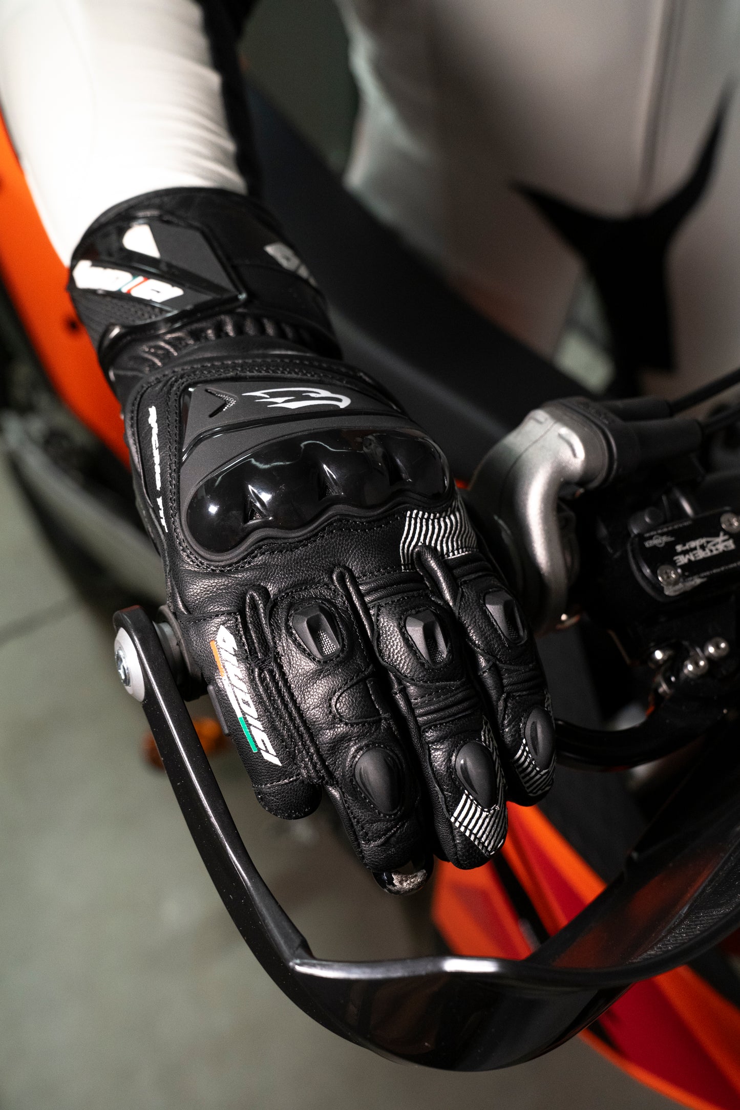 Guanto calzata alta GP-01 NERO